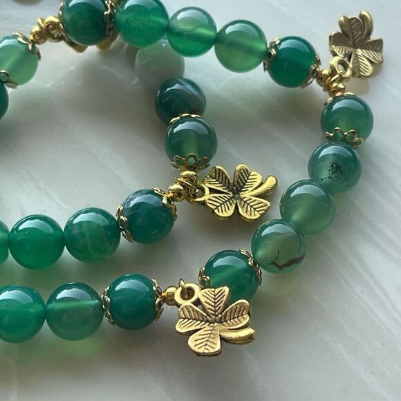 Green dyed agate 4 leaf clover ONE stretch bracelet NEW beaded reiki meditation - Picture 6 of 13